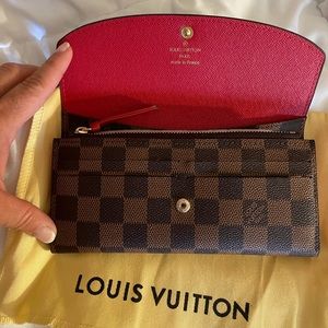 Moving sale 🌟 LV Wallet